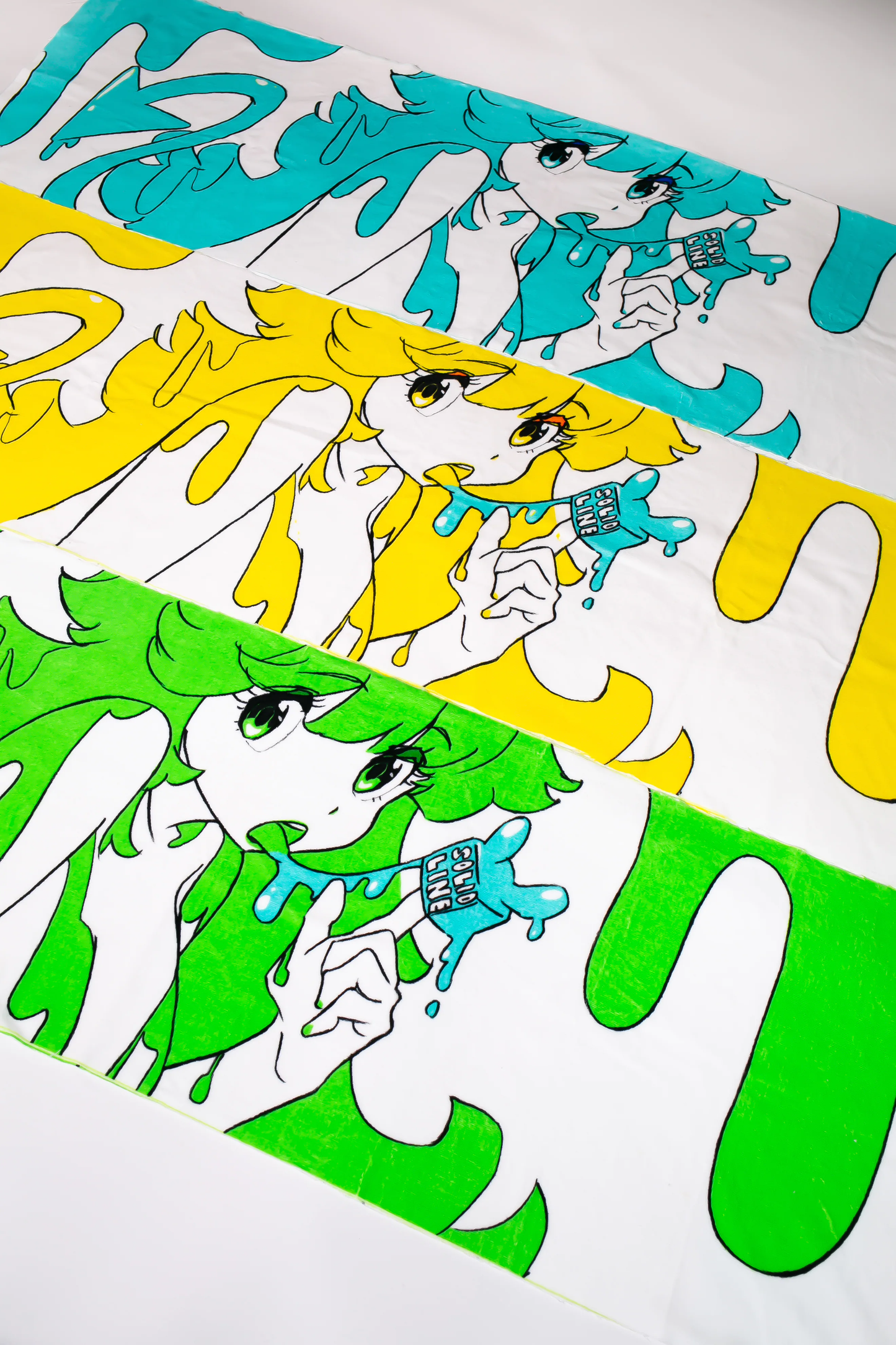 Devil Girl Eats Slime Cube Towel  [数量限定：ミニ缶バッジ付]